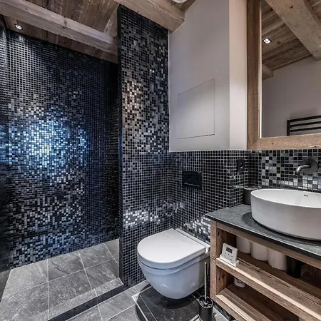 Chalet Courchevel, 4 Pieces, 5 Personnes - Fr-1-631-186 Courchevel
